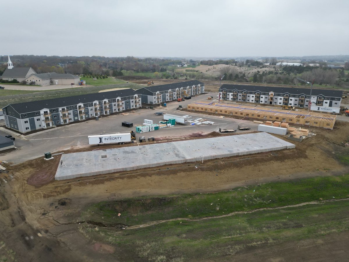 IntegritySF's tweet image. We’re thrilled to kick off framing on Building 5 at Split Rock! It’s amazing to see this project taking shape — thanks to our entire Integrity team for keeping the momentum strong. Stay tuned for more updates as we bring the next phase to life! #IntegritySF #FramingContractor