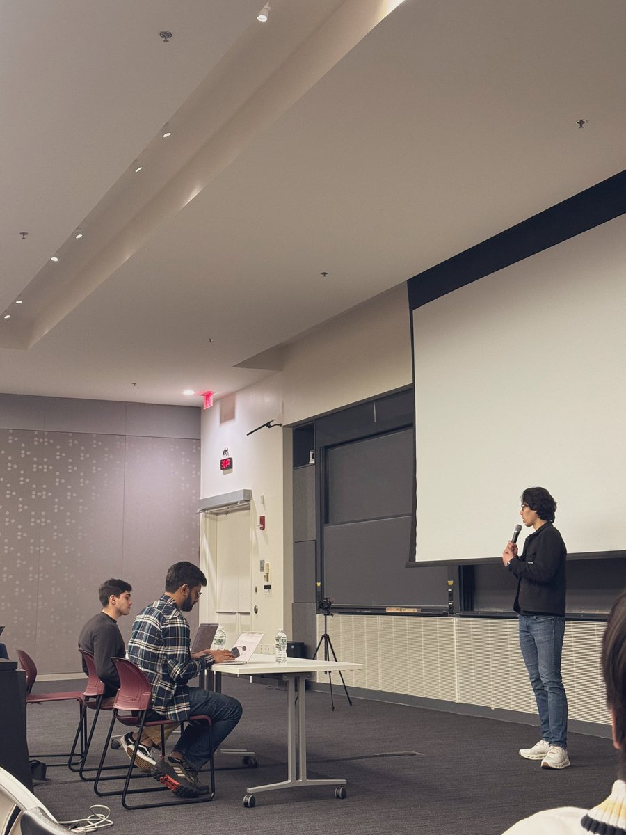 gigilauuu's tweet photo. Thank u @easya_app and amazing founders @kwok_phil @dom_kwok for organizing hackathon. In particular, big thanks to our incredible mentor &amp; judge @nico_hussein encouraging us to stick with our CrowdSec project. With less than 10hr built, I’m stocked to be picked as finalist! https://t.co/CptrEEsrMo