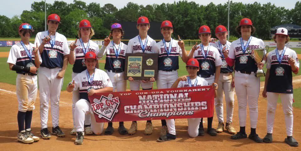 JPBallCoach's tweet photo. Congrats to #ib2030 on winning the Top Gun USA National Tournament!

4-0 and outscoring their opponents 38-14 on the weekend. 

vs. Athlete Factory 9-6
vs Richmond Rockies 11-5
vs. KU Kutters 15-1
vs Kountry Swag 3-2 https://t.co/lxrL2h884z