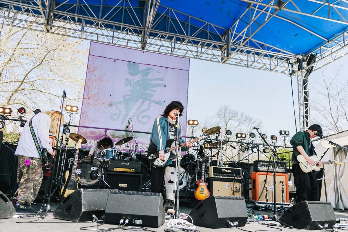 ARABAKIROCKFEST's tweet photo. 【ARABAKI ROCK FEST.25】
2025年4月26日(土) - 4月27日(日)
国営みちのく杜の湖畔公園北地区・エコキャンプみちのく

＜​DAY-2＞
ARAHABAKIステージ LIVE PHOTO

PK shampoo×Maki

Photo by Team SOUND SHOOTER
 
⚡️#ARF25AGOGO 🔥
#ARABAKI
#アラバキ
#アラバキ2025 https://t.co/2QcZzGGGGD