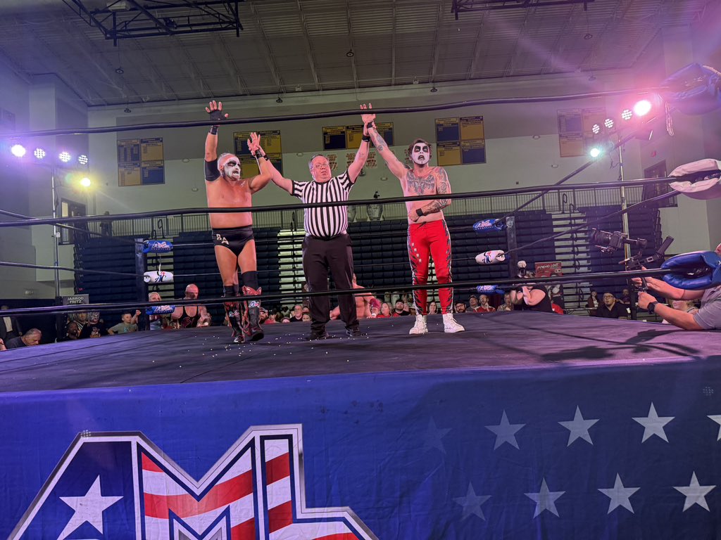 MscheviousTM's tweet photo. I absolutely loved this! @AMLWrestling @DanhausenAD https://t.co/lCKJbMjTkm