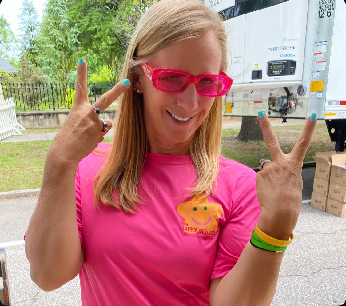 Andrea Derrick tweet media