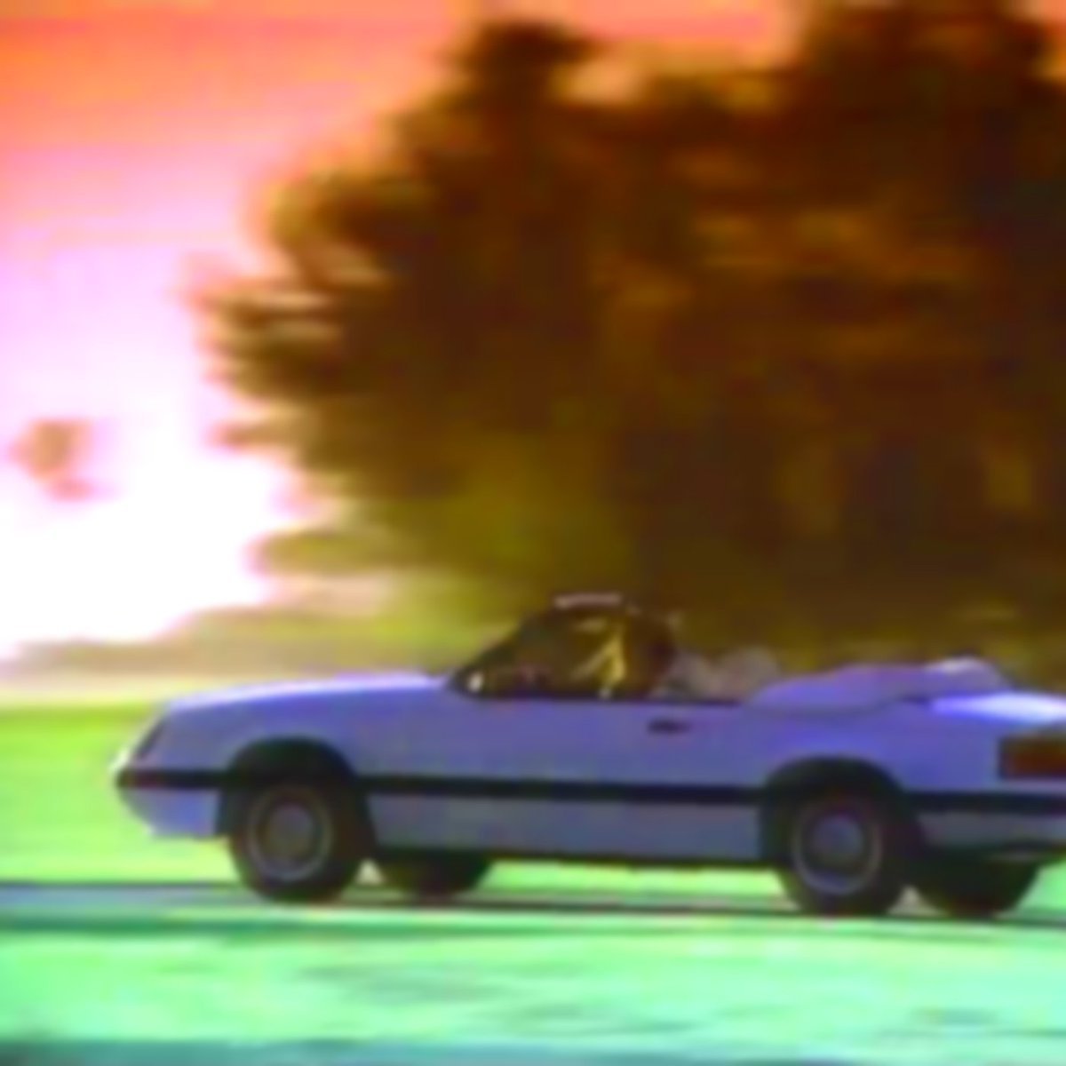 Shoreline Cruise

virtualrealitydeluxe.bandcamp.com/album/shorelin…

#electronic #experimental #ambient #hypnagogicpop #sampling #vaporwave