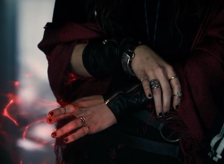 wanda emo details>>>>