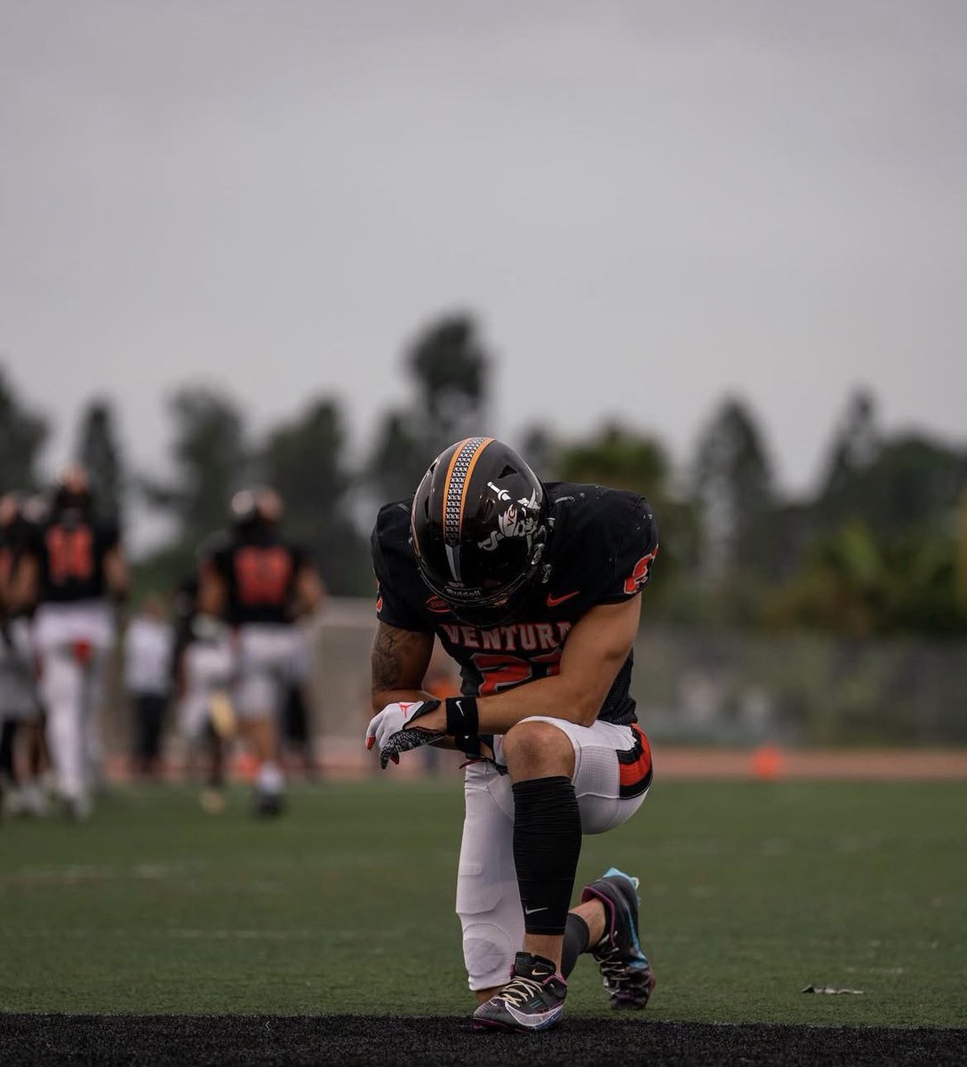 Avery Fremion (@afremion5) on Twitter photo #AGTG excited to receive an offer from Ventura College. #juco
<a href="/CCE_Football/">CC Eagles Football</a> <a href="/JUCOFFrenzy/">JUCO Football Frenzy</a> <a href="/JuCoFootballACE/">JuCo Football Forer</a> <a href="/CoachMillz_/">Millz2BeMade Training</a> <a href="/jalen_vandy8/">Jalen Vanderbosch</a> #AGTG excited to receive an offer from Ventura College. #juco
<a href="/CCE_Football/">CC Eagles Football</a> <a href="/JUCOFFrenzy/">JUCO Football Frenzy</a> <a href="/JuCoFootballACE/">JuCo Football Forer</a> <a href="/CoachMillz_/">Millz2BeMade Training</a> <a href="/jalen_vandy8/">Jalen Vanderbosch</a>