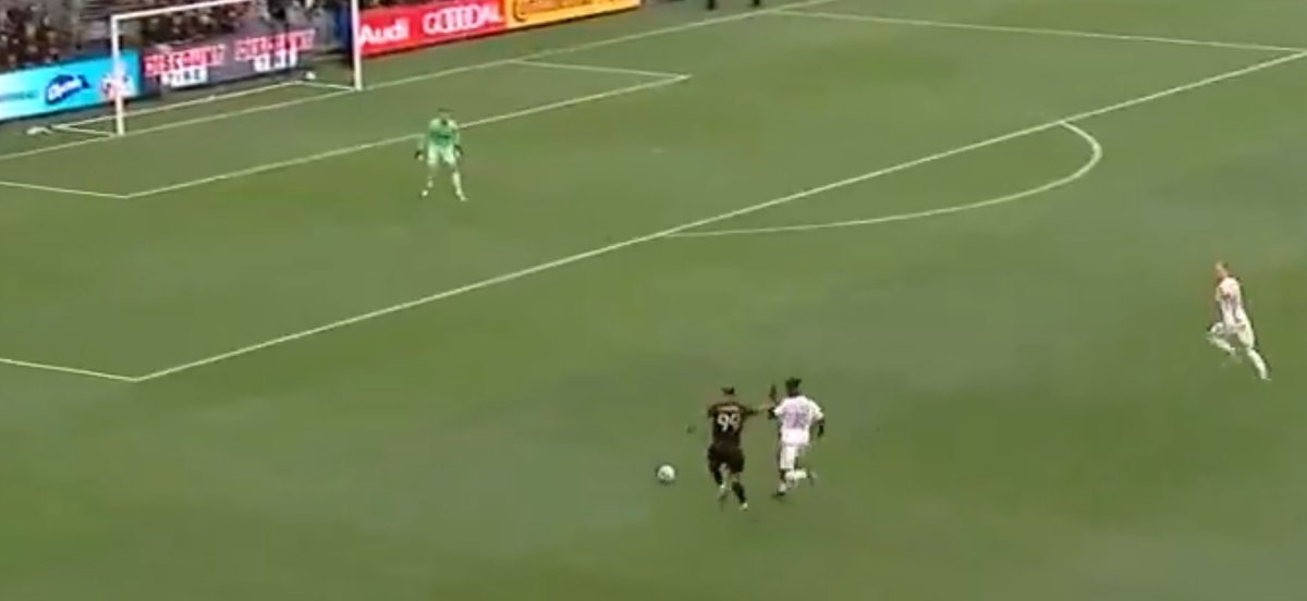 New Handle tweet media