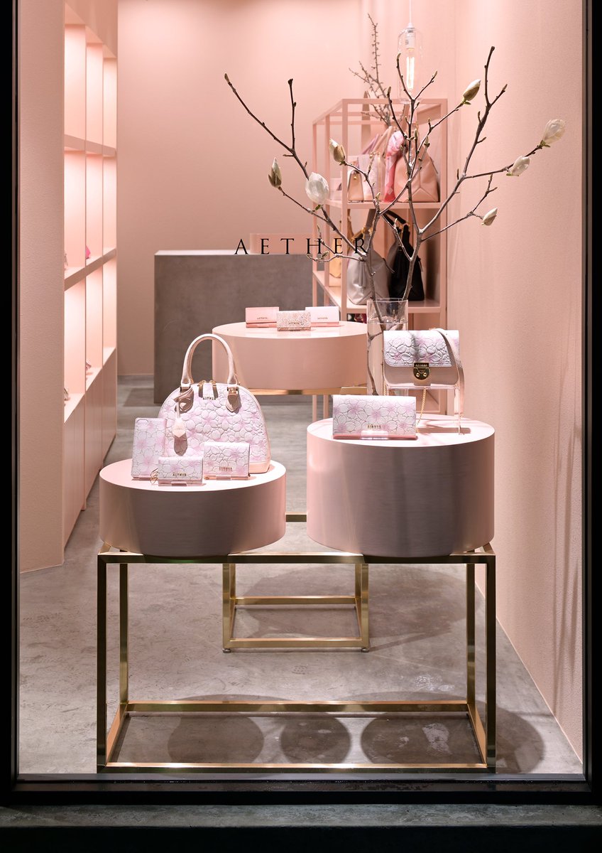 RID PROJECT/
"AETHER GINZA"
Use_Leather goods/Location_Tokyo, Japan/Date_Feb. 8, 2019/Photographer_Yasutake Kondo

#rid #reiichiikeda #reiichiikedadesign #池田励一デザイン #銀座 #革小物 #aetehr #interiordesign #architecture #architecture #店舗設計 #店舗デザイン #建築デザイン