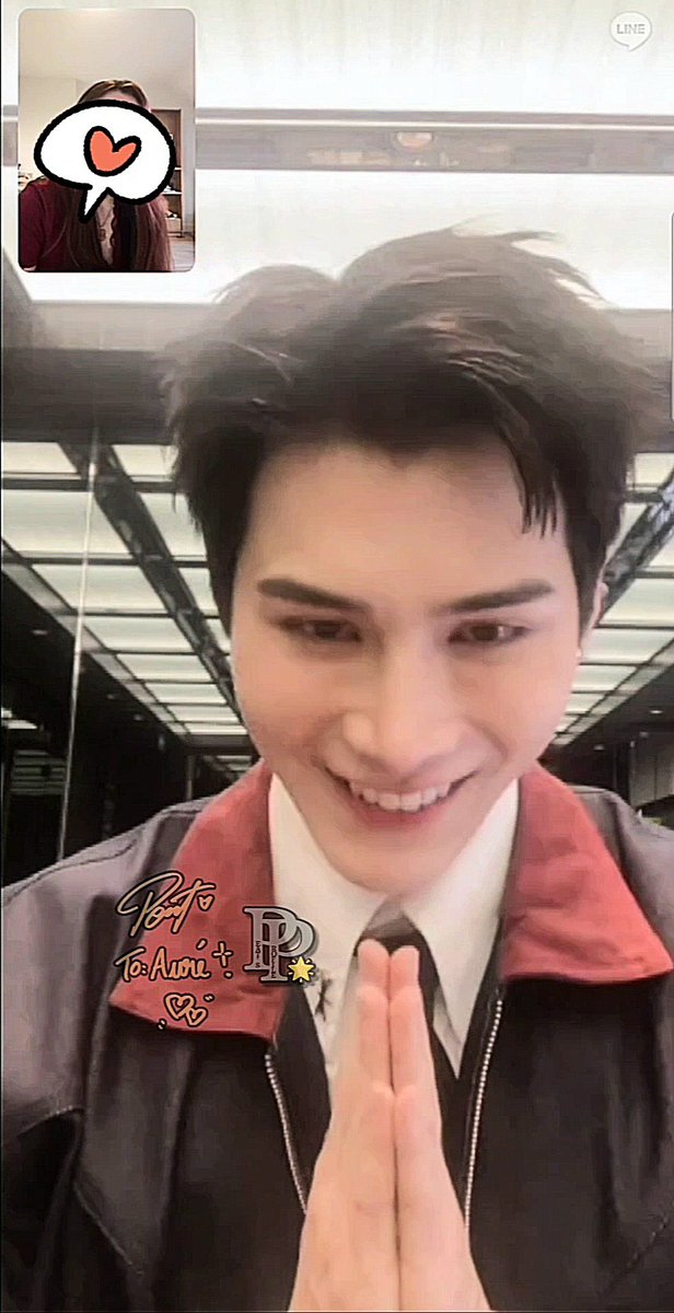 PEATSPROFILE's tweet photo. I said I wasn't feeling good, he asked why and opted for serious face after smiling cutely 🥹

[...] I need to earn money to go back to Thailand to see you
"Oh my God 🙏🏻 Thank you 🙇‍♂️"

Surprised me 🥲🫠

PEAT FANSIGN BY HNL ❤️‍🩹
#PeatWonderfulTime
#Peatwasu #CaptainPeat #BabyFeat