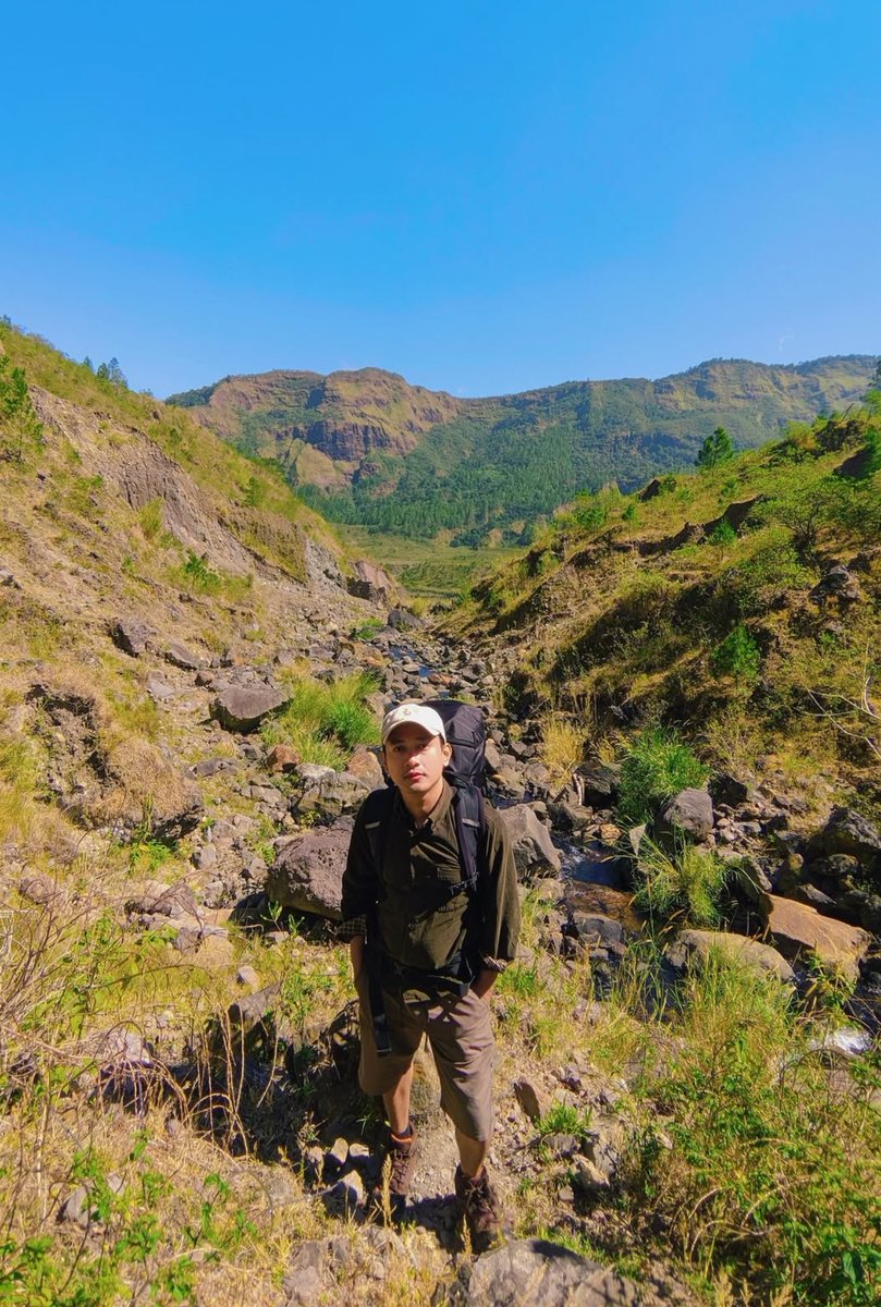 ya Allah yang di makassar info nanjak dulu, rindu udara gunung 😩 #pecintaalam #makassar