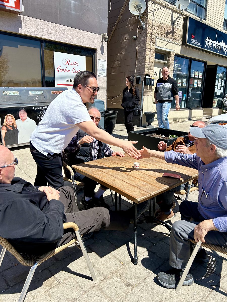 nicolas_ph94665's tweet photo. I had the great pleasure of visiting Rustic Bakery 🇮🇹 in York South-Weston-Etobicoke. I’m truly grateful for the warm welcome (and the great ☕️). If elected, I will work hard to deliver the changes that so many want and deserve. Grazie a tutti! 
#cdnpoli @CPC_HQ #Election2025 https://t.co/NSpdTSPMTp