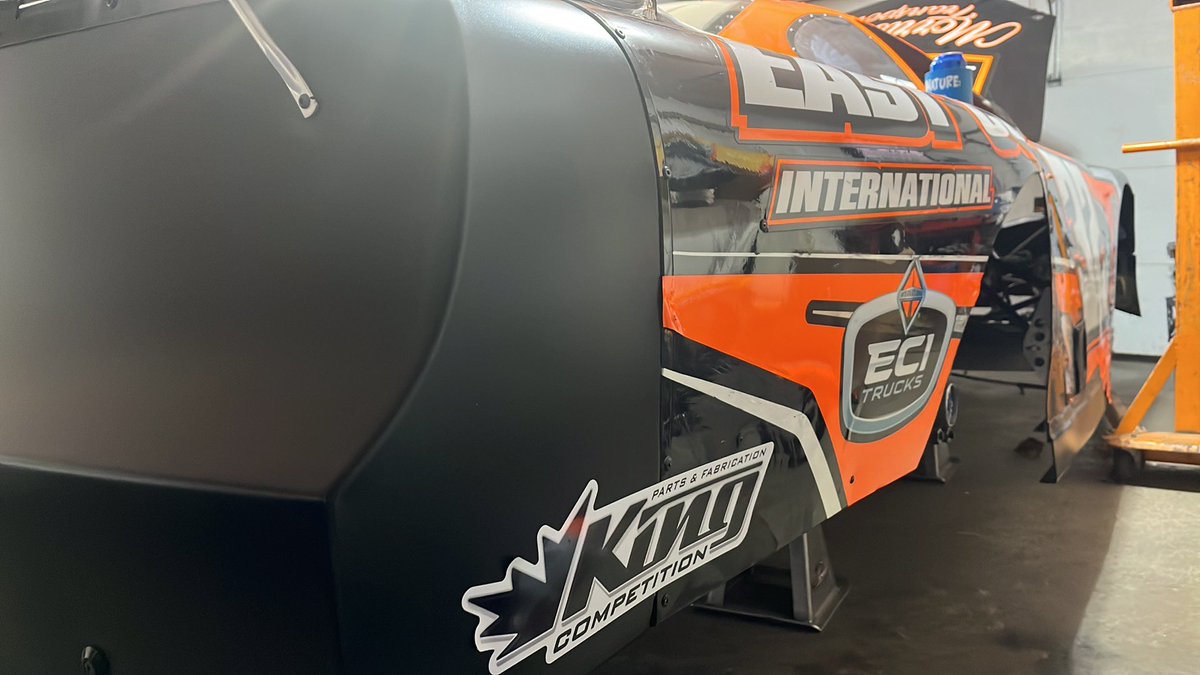 Chris Hughes (@superlate32) on Twitter photo 