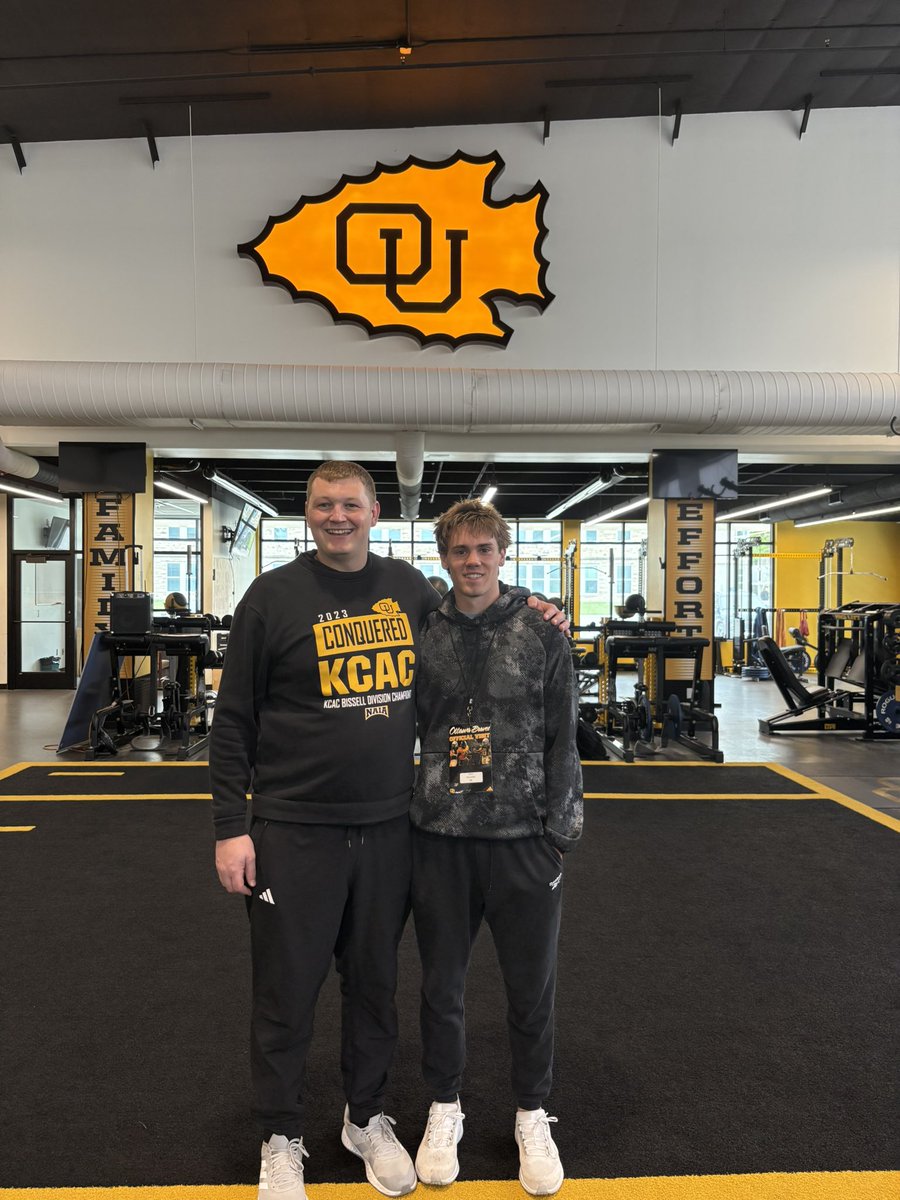 CaleWilliams15's tweet image. Thank you @OttawaBravesFB for inviting me to an excellent junior day and spring showcase! I had an amazing time touring the campus and learning about your program.  @CoachNickDavis @Coach_CAnderson @CoachCPorter @OEHawksFootball @CoachHoover