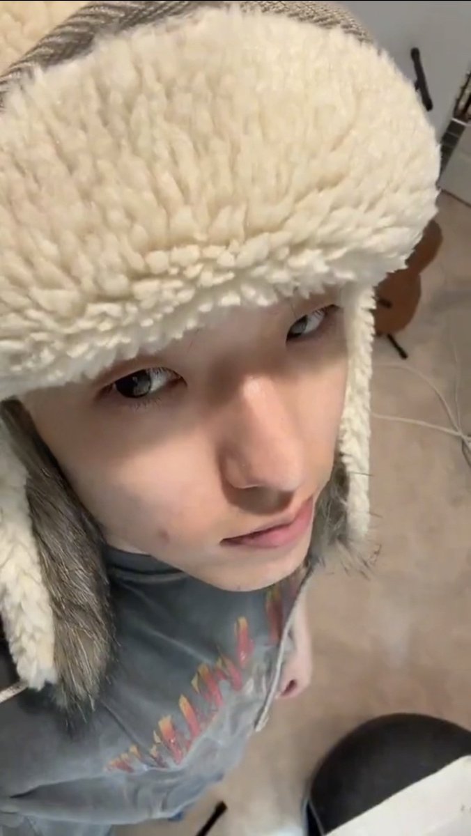 gmltnr8104's tweet image. 예쁜 눈..으로 끄덕끄덕 얘기하는 제형이🫠🫠🫠
응! 오늘도 달리는 중🤨
 🎠 🎠 🎠 🎠🎠 🎠 🎠 🎠
🐎 🐎 🐎 🐎 🐎 🐎 🐎 🐎 
#eaJruinmylife 
#eaJNewEraUnlocked 
#RML
#트렌드
#감각적인최신곡
#최신곡추천 #월요병날려줄노래