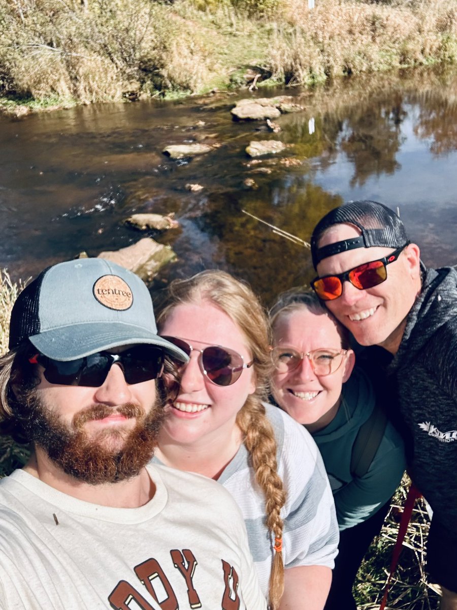 Chris Hughes (@superlate32) on Twitter photo 