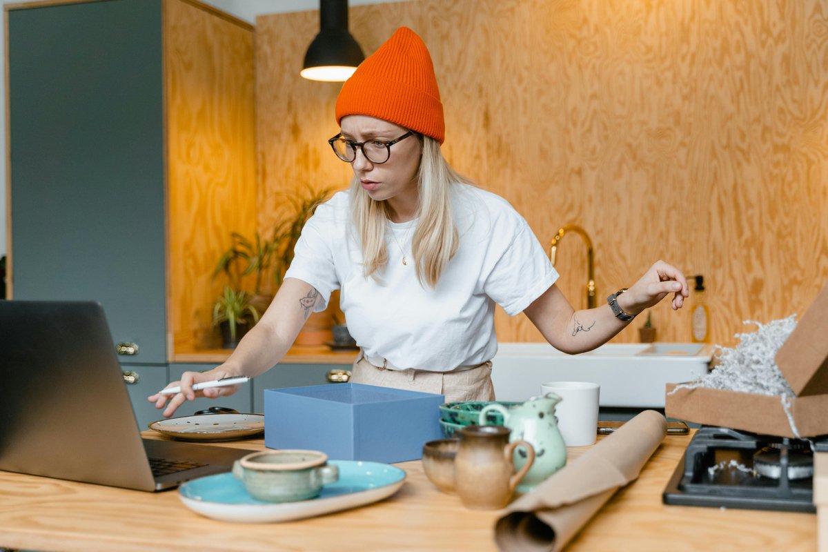 jrkitchenkraze's tweet photo. Shop now—don't get lost in your kitchen! Use all your talents and kitchen tools to create masterpieces. 🍳✨ Turn inspiration into reality!

https://t.co/gV0DHdiOUO

#KitchenCreativity #CookingTools #HomeChef #CulinaryInspiration #KitchenEssentials #CreateWithLove #ShopNow https://t.co/P9zjNhFYLk