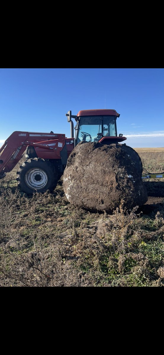 #degelmanYETI <a href="/DegelmanInd/">Degelman Industries</a> rock digger for the win!