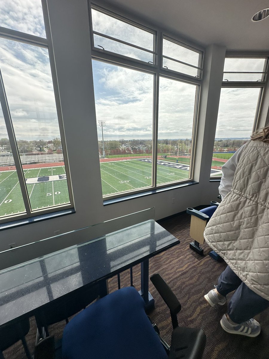 Thank you to the University of Dubuque for hosting me for my first visit I’m beyond grateful I had a great time!💙
<a href="/coachmaiuri/">Ryan Maiuri</a> <a href="/UDubuqueSports/">University of Dubuque Spartans</a> <a href="/UDubuque/">University of Dubuque</a> <a href="/DubuqueFootball/">Spartan Football</a> <a href="/CoachMorris02/">Coach Drew Morris</a> <a href="/CoachKubes/">Mike Kubes</a> <a href="/PrepRedzoneWI/">Prep Redzone Wisconsin</a> <a href="/CoachBurlage/">Austin Burlage</a>