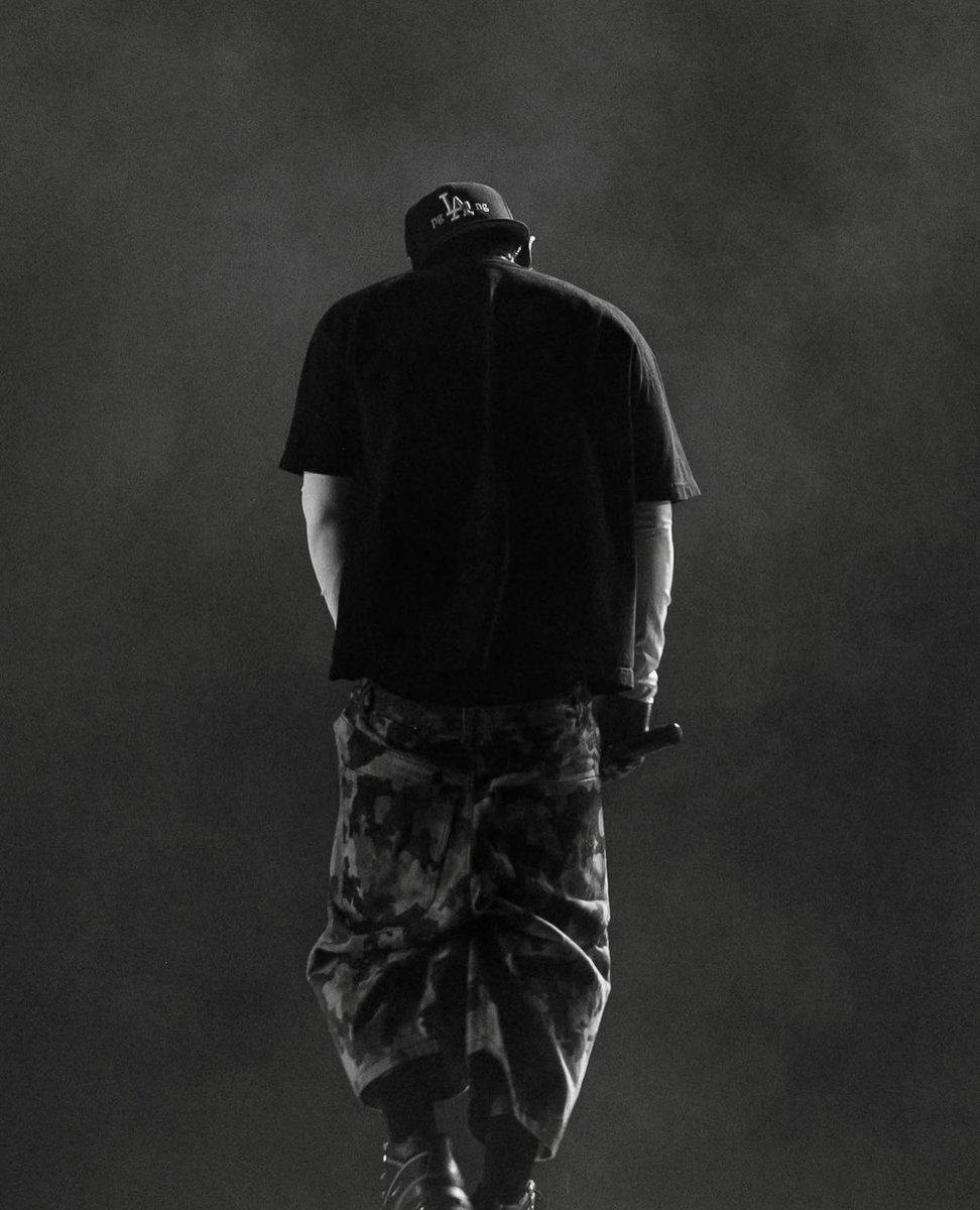 dakendrickbible's tweet photo. “Ain't no other king in this rap thing, they siblings....” @kendricklamar https://t.co/G0sSWPsnnj