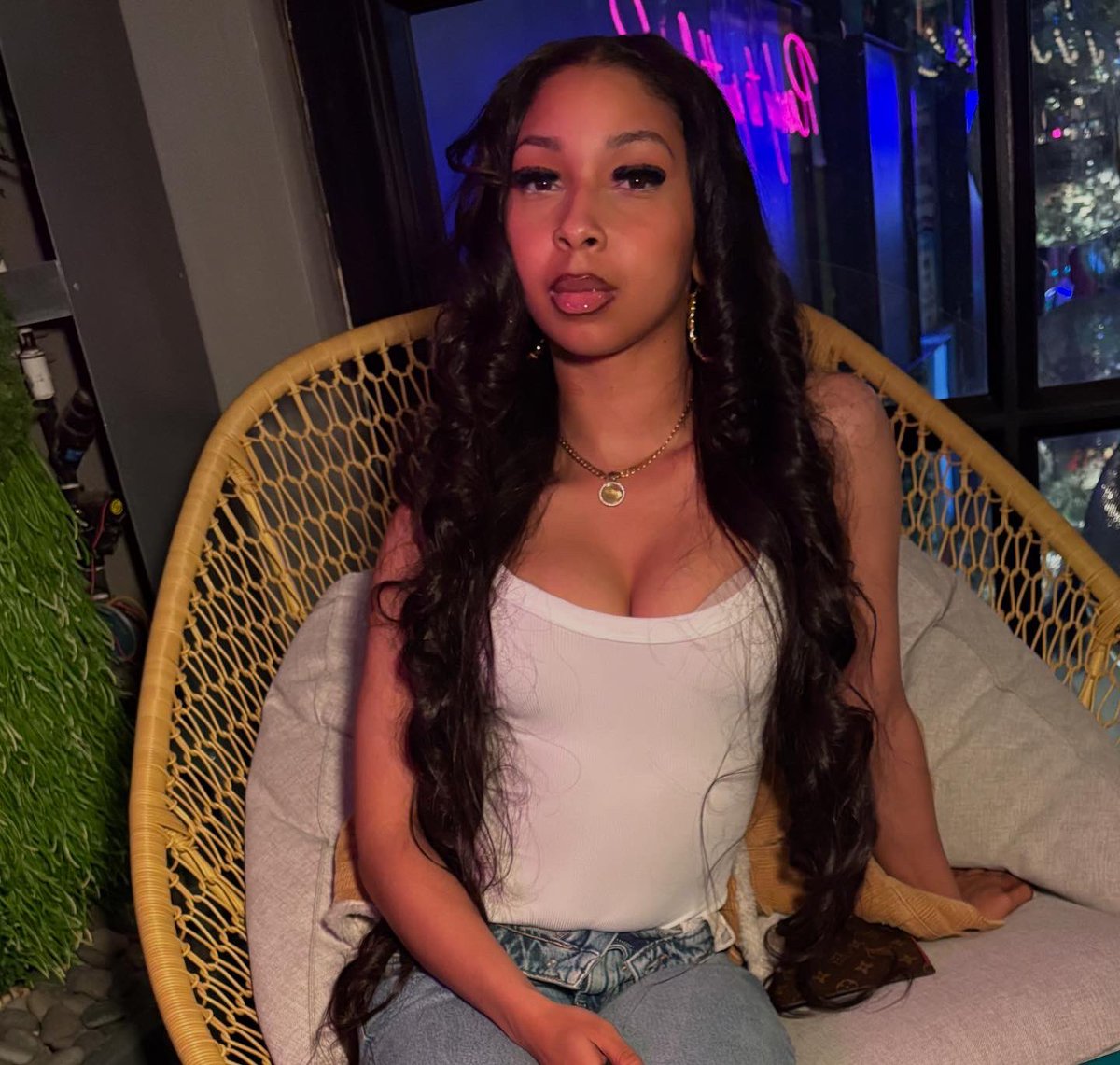 prettyynisey's tweet photo. 🤍 https://t.co/m6PvXitAz1