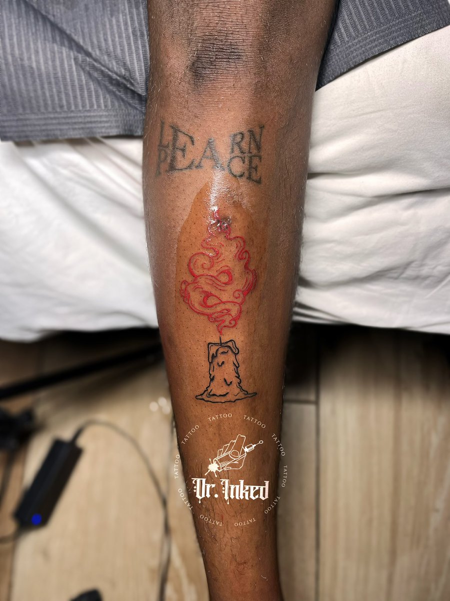 bookwithDrinked's tweet photo. Less Ink, Louder Statement . Dr inked 🫡 https://t.co/x93IA4Lkdk