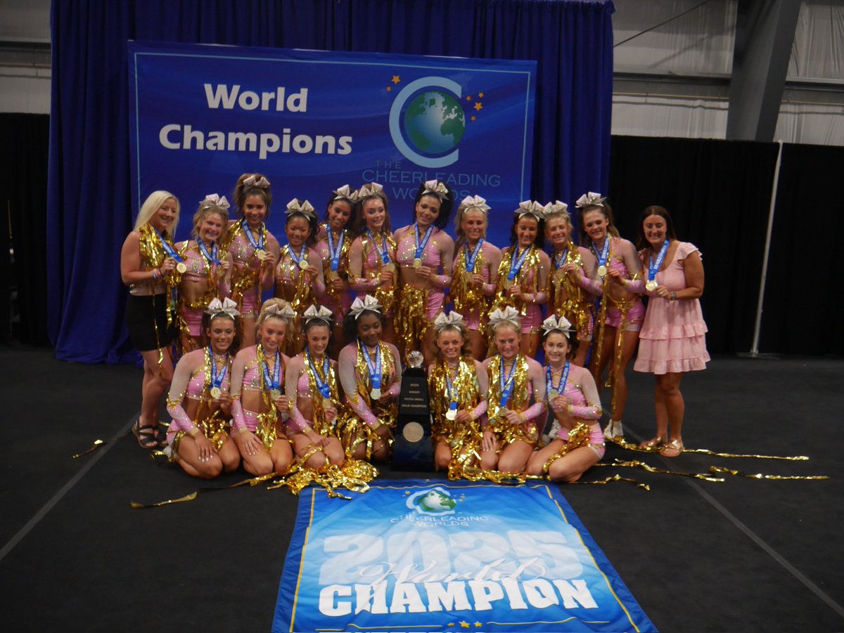 YOUR 2025 EXTRA SMALL ALL GIRL WORLD CHAMPIONS 🌎💗🏆
