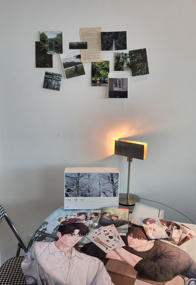 <이방인> 7권 한정판 박스 세트 예약 판매 진행 중😍

곧 실물 만나보실 수 있어요~(^⦁⩊⦁⸝⸝^)