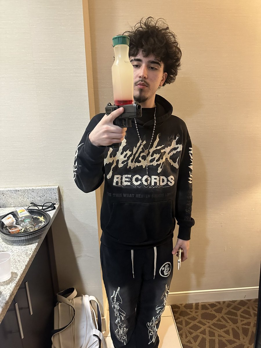 dxropy's tweet image. #NewProfilePic