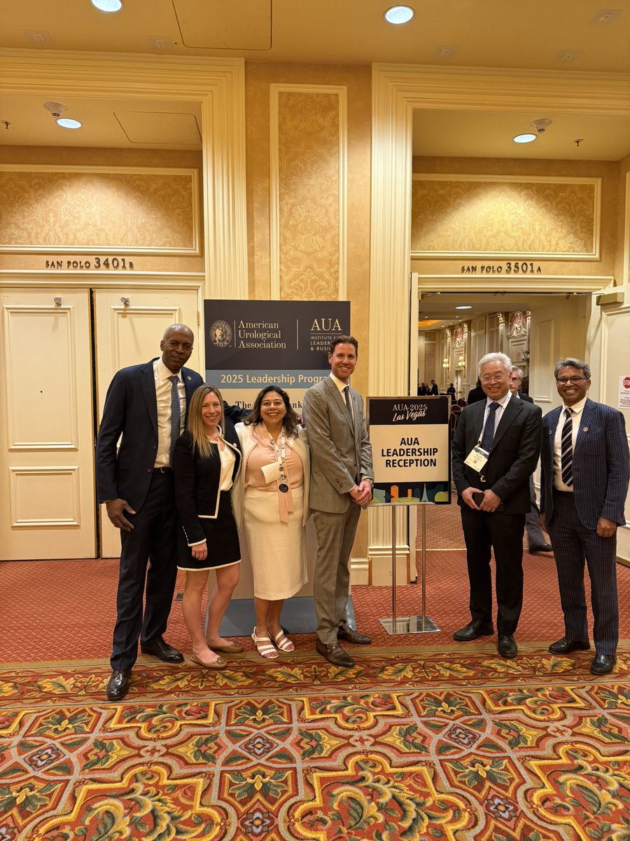 #URMCUrology representing at the AUA leadership reception! <a href="/AmerUrological/">Amer. Urol. Assn.</a> #AUA25