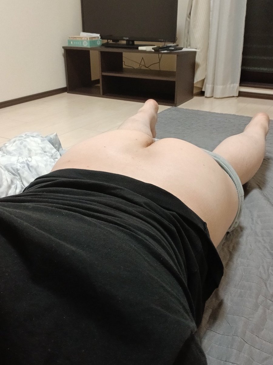 chfhd1tp's tweet photo. 4월부터 일본생활 시작입니당
잘부탁드리겠습니다

4月から日本の生活が始まります.よろしくお願いします

# gay  #koreangay #japan #nagoya https://t.co/YQuQDHMN3X