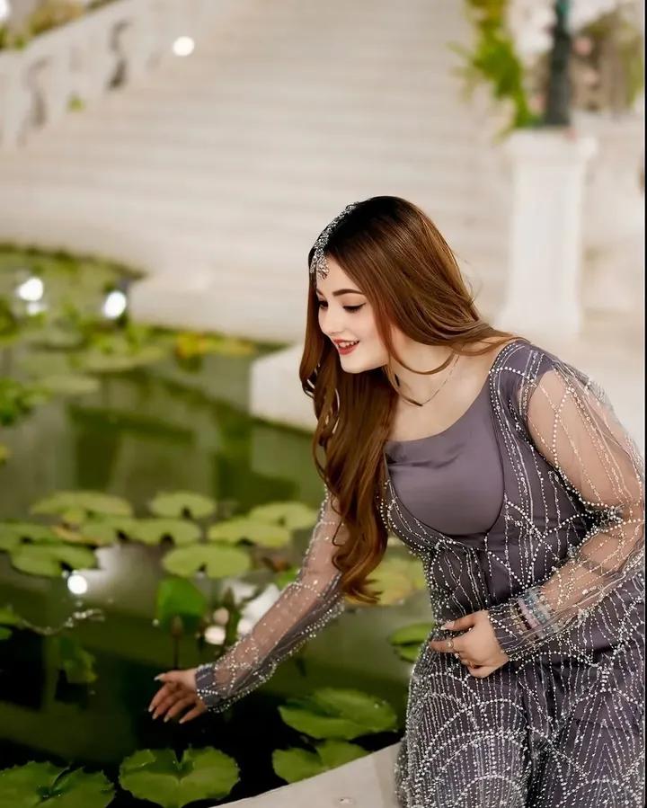 ItxUrwa7's tweet photo. *حاصل کی آرزو ، نہ لاحاصل کا کچھ ملال...❤🩹🥲*
*ہَم کو اُس شخص سے مُحبّت عجیب تھی...💔🥹*
#Urwa ✍🏻🩵💫* https://t.co/MVMjGgCCno