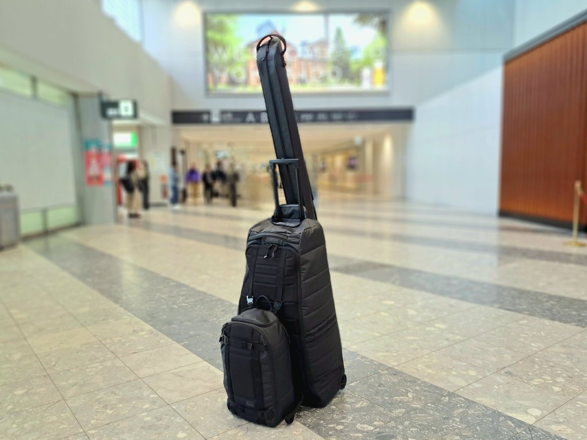 worktoplay_jp's tweet photo. 遠征に行ってきます!
・Db The Strom 90L Roller bag
・Db Ramverk 26L Backpack
(ロッドケースは別)
GW前(平日)だからなのか、空港も比較的空いていて良かった…。
#UPLND
#Db https://t.co/3I23KwMUut