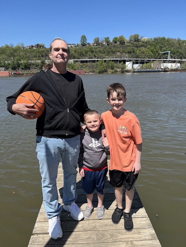 MarkRahe43920's tweet photo. 04/27/25 Hello everyone, just loving life and thankful for my two grandchildren, Isaiah and Zaiden! https://t.co/rKTDDhNOwE