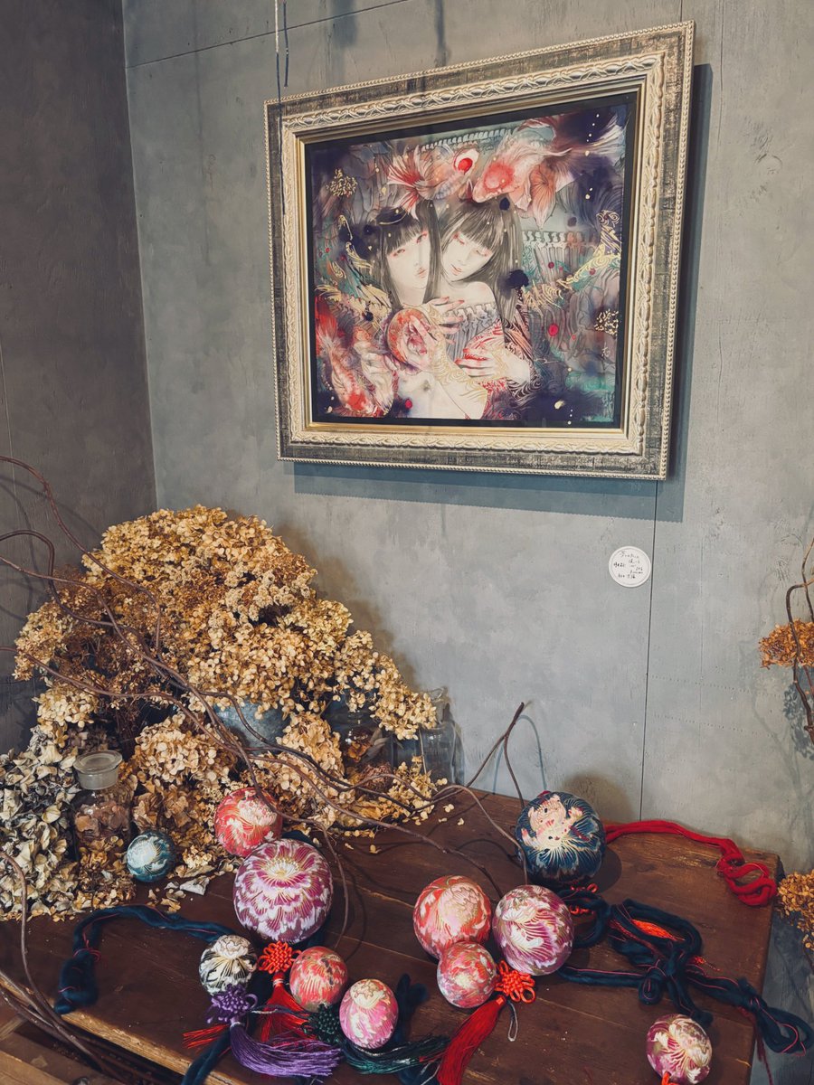 gallery hydrangea ☞ 〜4/28(月) 麻生志保個展 開催中 gallery hydrangea ☞ 〜4/28(月) 麻生志保個展 開催中