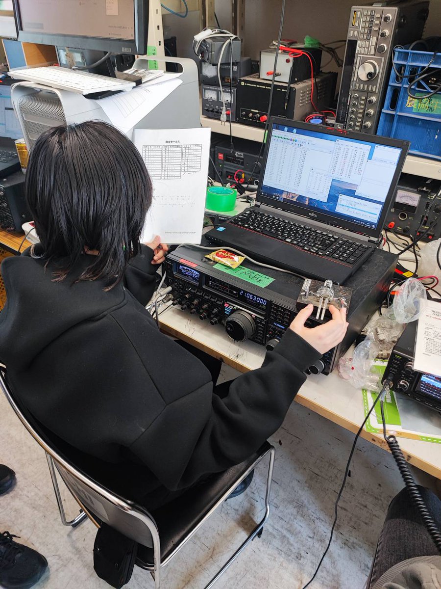 昨日のALL JAは久々の部員全員参加のコンテストというのもありよかったです（小並感）
これは初めてCWに挑戦する部員です！