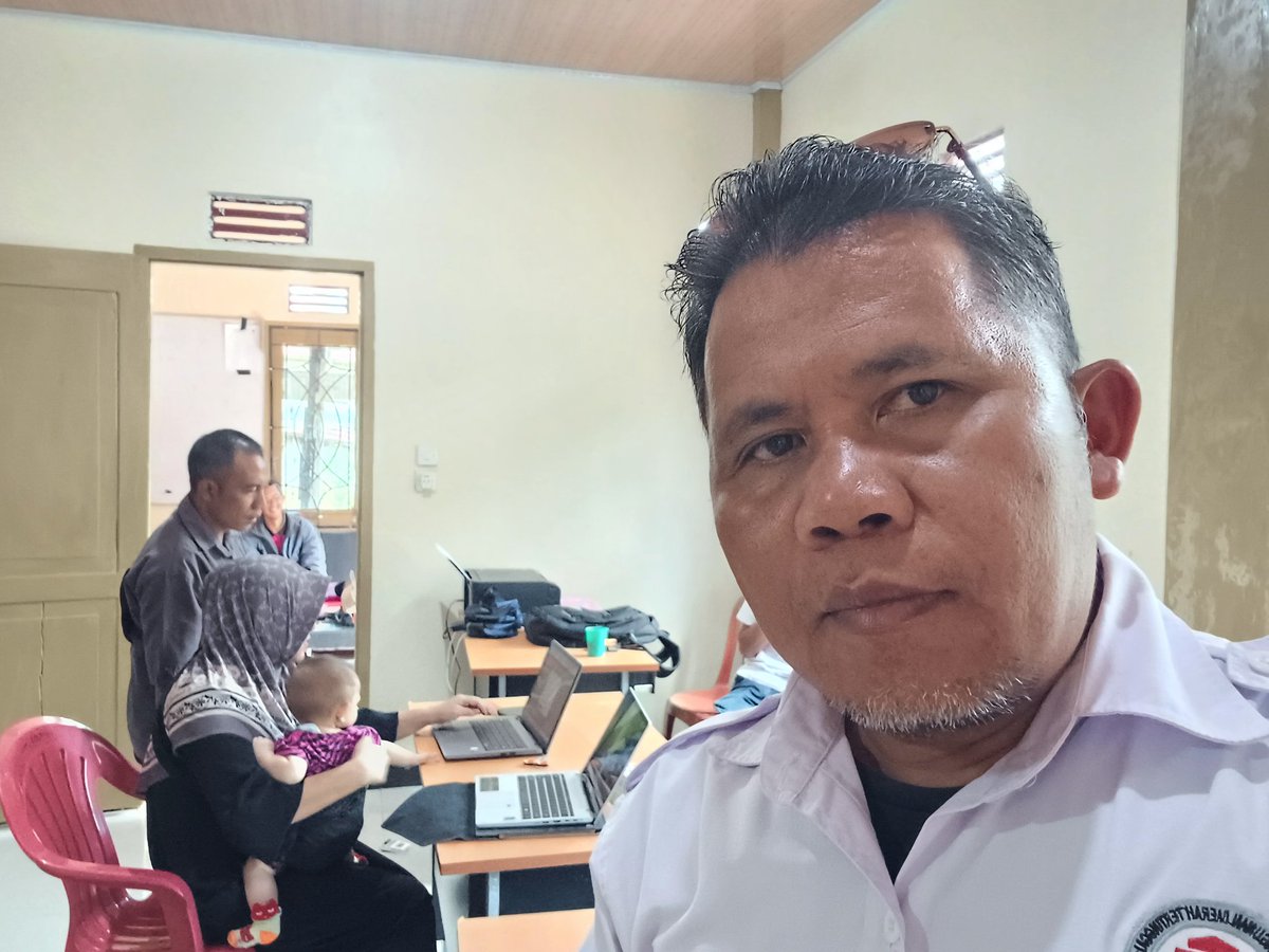 #TPPBersamaMenteriDesa

Pendataan Indeks Desa  2025 untuk satu data sumber perencanaan Pembangunan Desa. Bangun Desa, Bangun Indonesia. Desa Terdepan untuk Indonesia.

<a href="/prabowo/">Prabowo Subianto</a>
<a href="/YandriSusanto27/">Yandri Susanto</a>
<a href="/ArizaPatria/">Ariza Patria</a>
<a href="/taufikmadjid71/">IG : taufik.madjid</a>
<a href="/kemendespdt/">#BangunDesaBangunIndonesia</a>
<a href="/bpsdmkemendesa/">Bpsdm Kemendesa</a>
<a href="/EndreksonRomsa/">Endrekson</a>