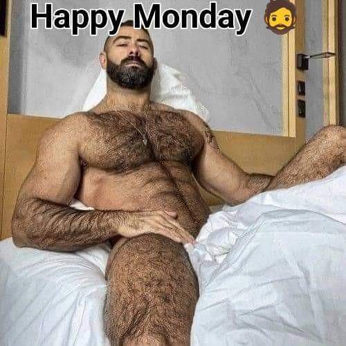 Buen lunes!! 😍💪🏼♂️🍆🧔🏻 | Monday Morning 😉🍆💦♂️💪🏼😏❤️♂️♂️ #Men #Hombres #NakedMen #HombresDesnudos #HairyHunk #ChongoPeludo #Peludo #HombresPeludos #instaman #instachongo #instahunk #Instagay #instafoto