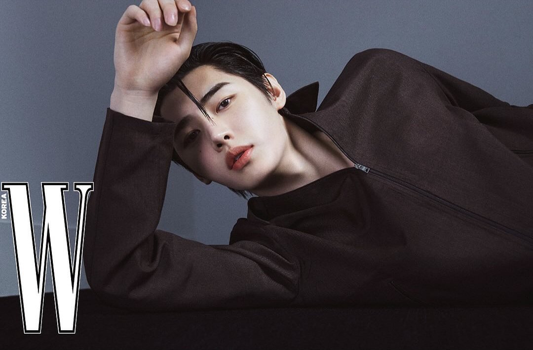 W Korea #성훈 #SUNGHOON