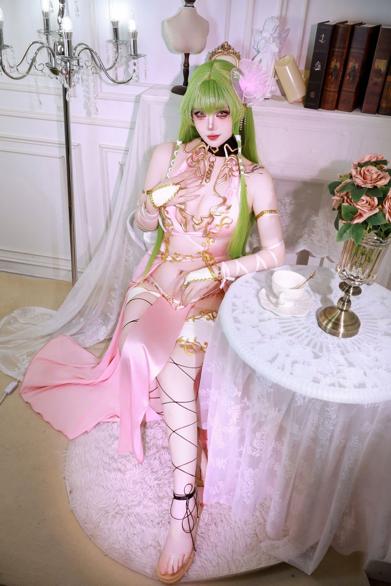 CosplayClans's tweet image. 🌹🌹
Code Geass: Lost Stories | C.C.😍
Beautiful C.C. Do you like it?
🔥 Cosplayer @羊大真

#CodeGeass #CC #codegeassCC #CodeGeassCCcosplay #CodeGeassLostStoriesCC