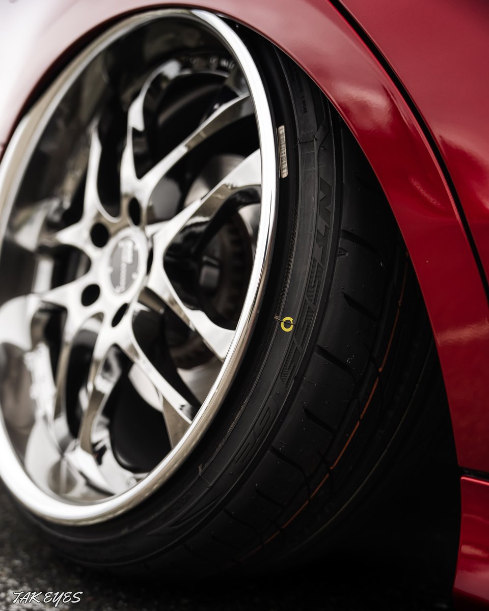 💸New style💸

右側をSSR MINERVA変更してタイヤをNITTO NT555 G2にしました👍
ホイール重量が左右で違うから車への負担が気になるけどあまり乗らないし気にしないでおこう😇ww