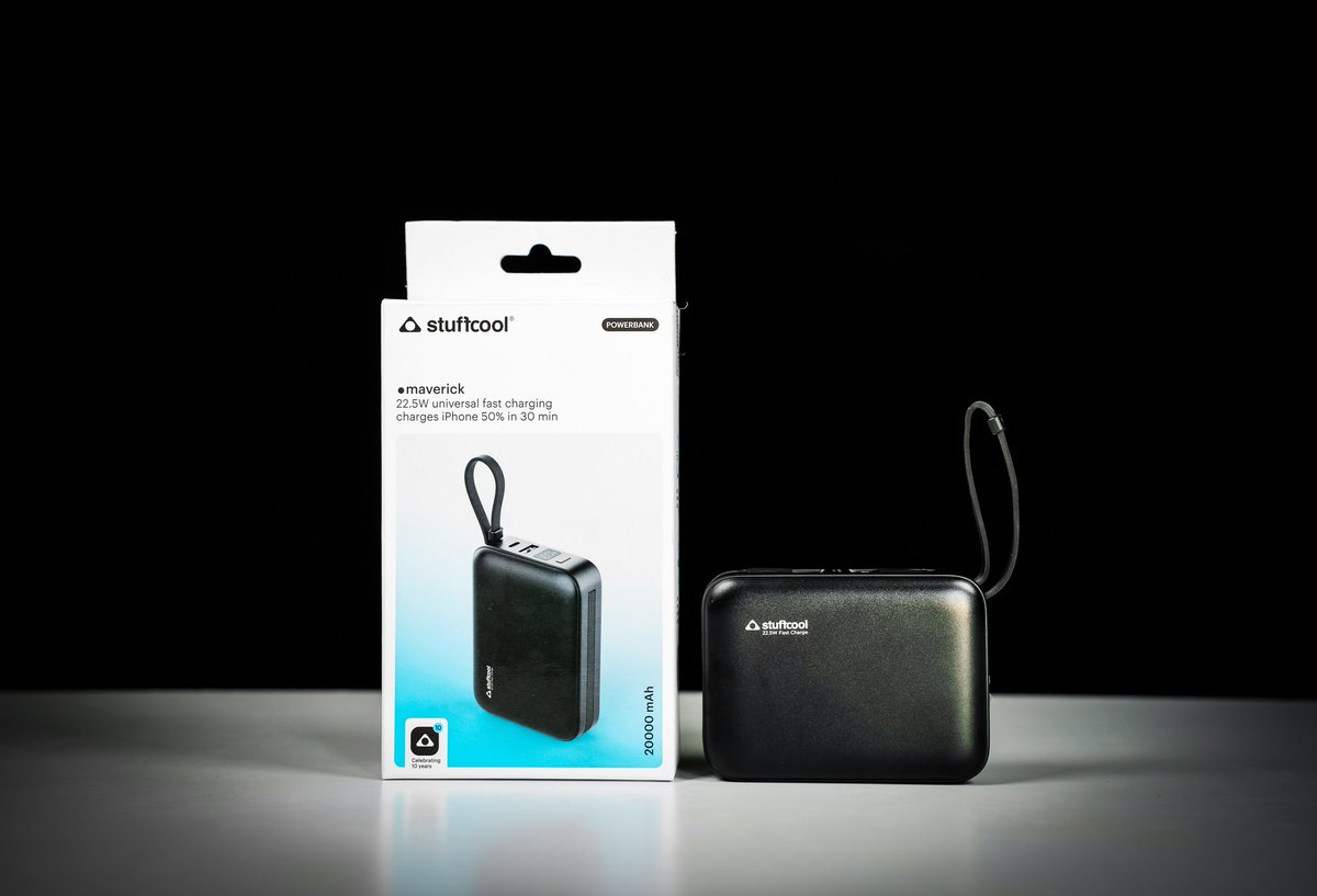 TechFactsRafee's tweet image. Super product 👌
#Stuffcool maveric mini is an ultra compact 20000mAh Powerbank,that comes with built-in Type-C (20W) &amp;amp; Lightening cables (20W),with a mini display,Small in size &amp;amp; Easy to Carry 👌
Max power output: 22.5W (USB)
Input: 18W
Price:₹2299
Link: bit.ly/3YkVKzc