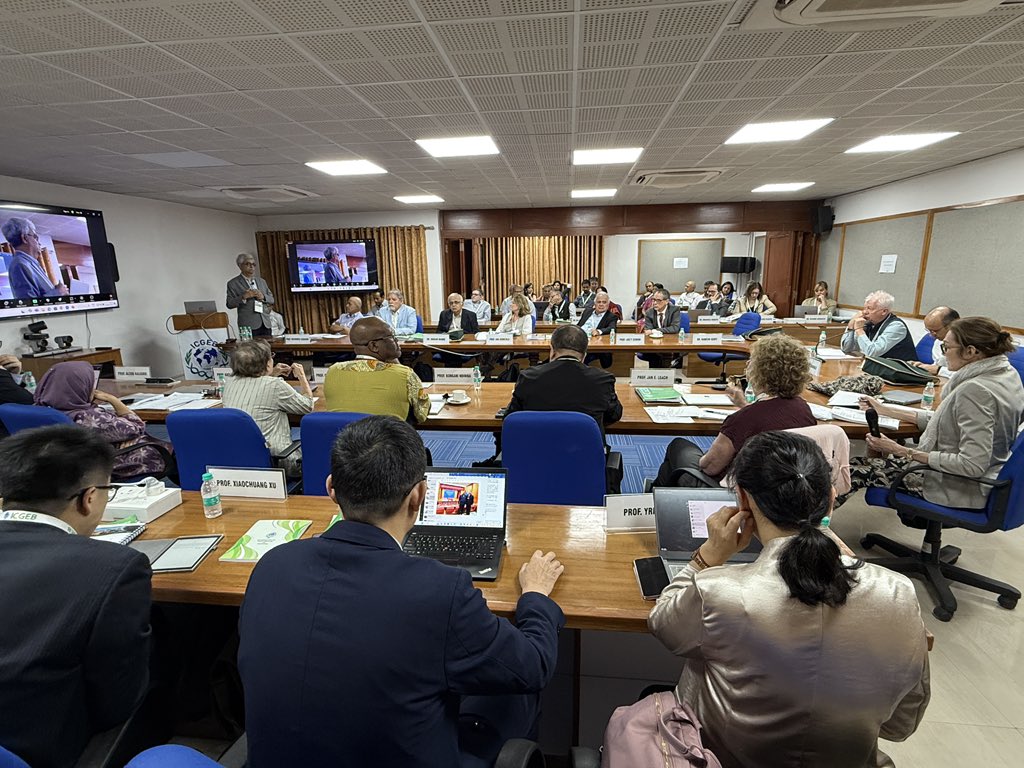 Dr. <a href="/rajesh_gokhale/">Rajesh Gokhale</a>, Secretary, <a href="/DBTIndia/">Department of Biotechnology</a> , Govt. of India delivered the inaugural address at the 31st session of the <a href="/ICGEB/">ICGEB Official</a>’s Council of Scientific Advisers at @icgebnewdelhi. He spoke about <a href="/DBTIndia/">Department of Biotechnology</a>’s evolving role in advancing life sciences research and the critical