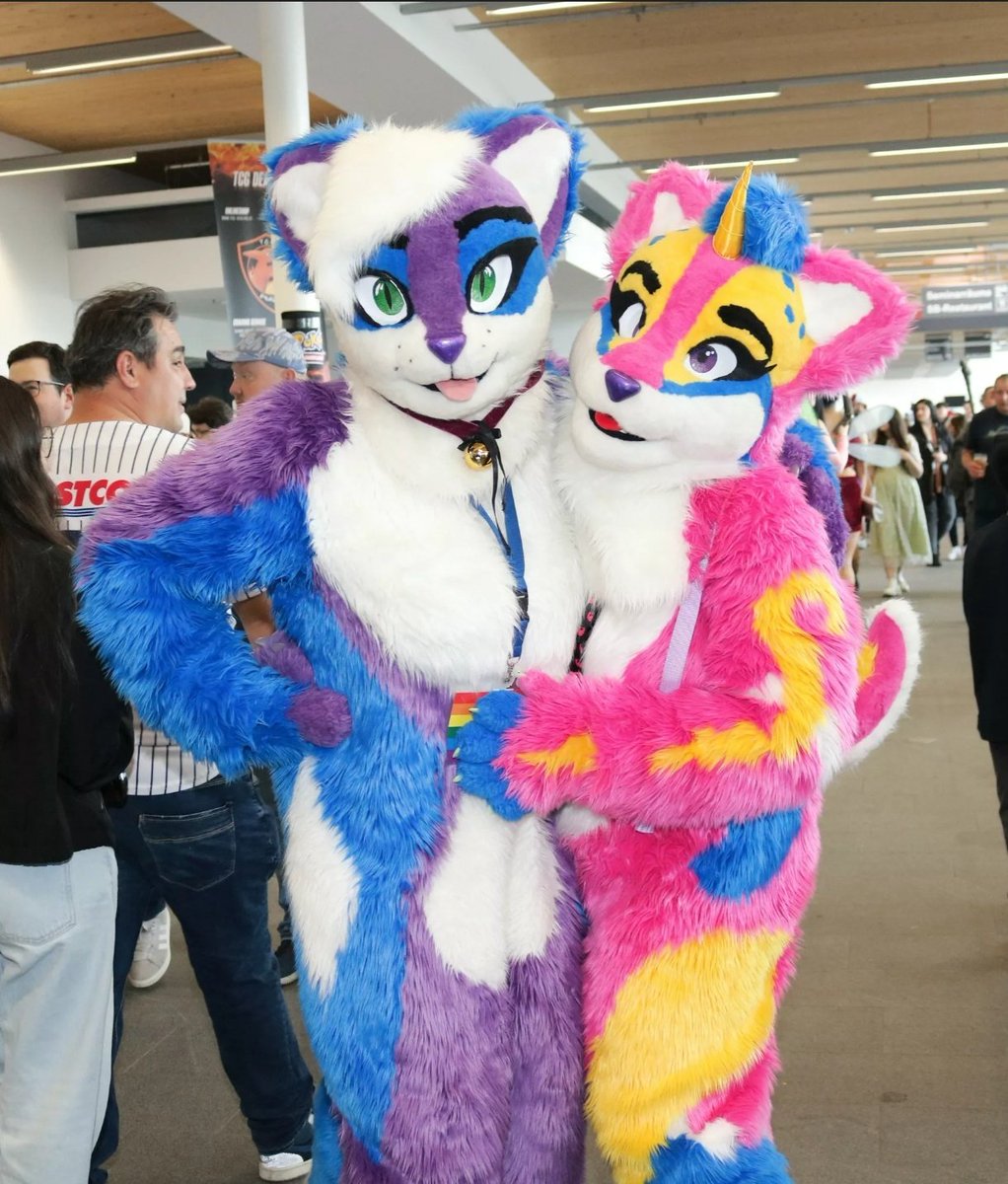 Wir sind immer noch aktiv, obwohl unsere Aktivitäten momentan eingeschränkt sind.

Zuletzt könnt ihr uns auf Austria Comic con sehen

Berichtet in: meinbezirk.at/wels-wels-land…