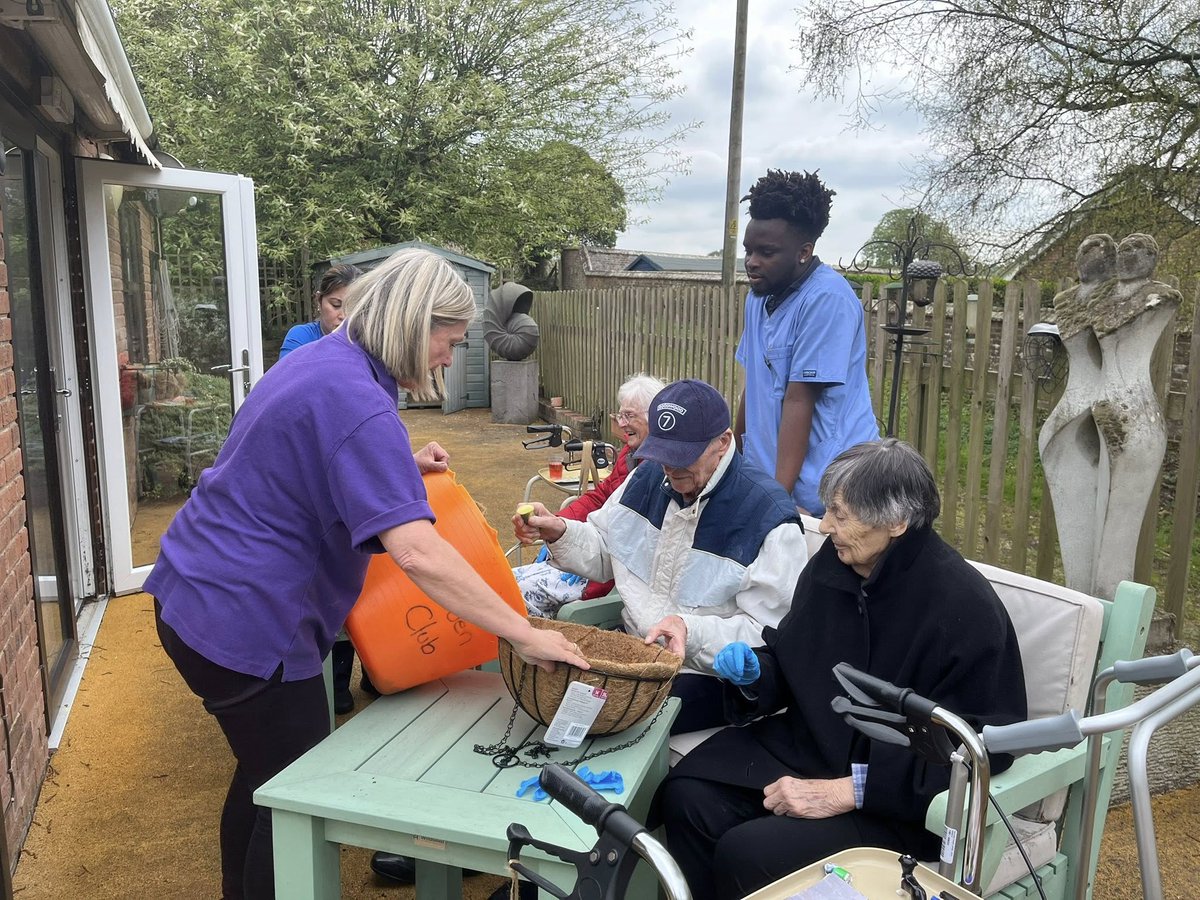 This week is #NationalGardeningWeek.  With the coming of the sunshine, residents and colleagues at Brendoncare Froxfield have been busy outside with their trowels,  planting flowers in the hanging baskets and raised beds, making the care home beautiful for the spring and summer.