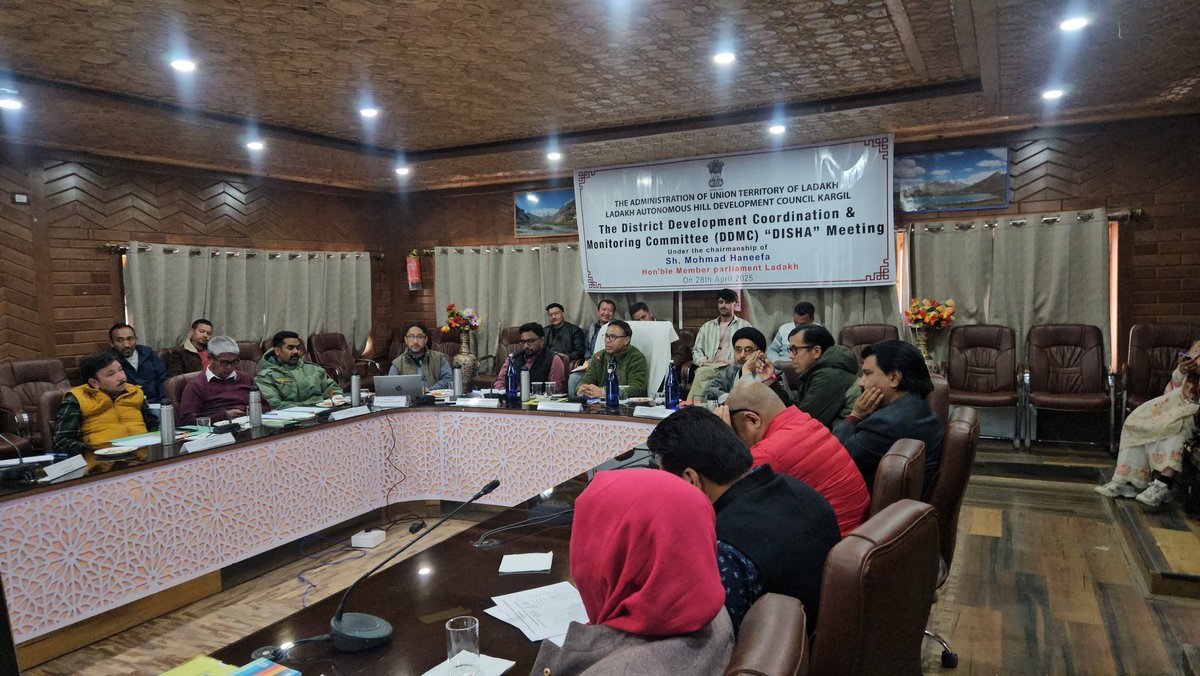 EC <a href="/LAHDC_Kgl/">LAHDC Kargil</a> <a href="/Er_PunchokTashi/">Er Punchok Tashi</a> &amp; Aga Syed Mujtaba along with Councillors represented <a href="/LAHDC_Kgl/">LAHDC Kargil</a> in Disha Meeting &amp; raised various issues &amp; provided important suggestion
