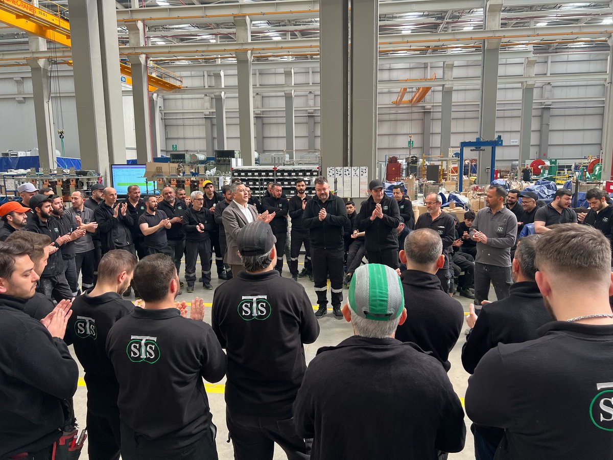 Şubemize bağlı Sönmez Transformatör’deki Üyelerimizi işyerinde ziyaret ederek, işyeri ve güncel konular hakkında bilgilendirmede bulundum.