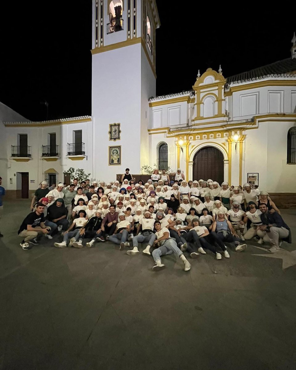 ⚪🔵⚪ | CRUZ DE MAYO
Informamos del calendario de Ensayos que tendrá nuestra Cruz de Mayo
🏠 Casa Hermandad 
📌 calle Colón 21
1 Ensayo Miércoles 30 a las 20h
2 Ensayo Lunes 12 de mayo 20h 
3 Ensayo Viernes 16 de mayo 20h

Salida de la Cruz de Mayo 
Viernes, 23 de mayo.