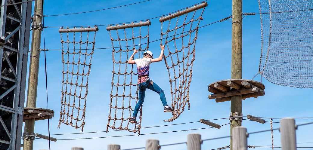 Städte suchen nach neuen Attraktionen, doch oft fehlen die Mittel. Ein Start-up aus Deutschland bietet flexible Hochseilgärten, die schnell aufgebaut werden können, um den Tourismus zu fördern und Besucher anzuziehen!👍
geschaeftsideen.de/hochseilgaerte…
