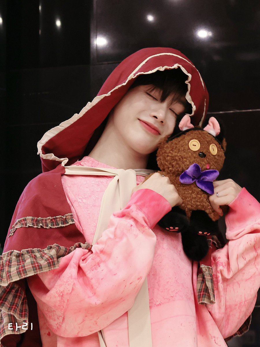 119bemykitten's tweet photo. 250426 一直娱

🧸

#한빈 #HANBIN #템페스트 #TEMPEST https://t.co/m6LgolJWxS