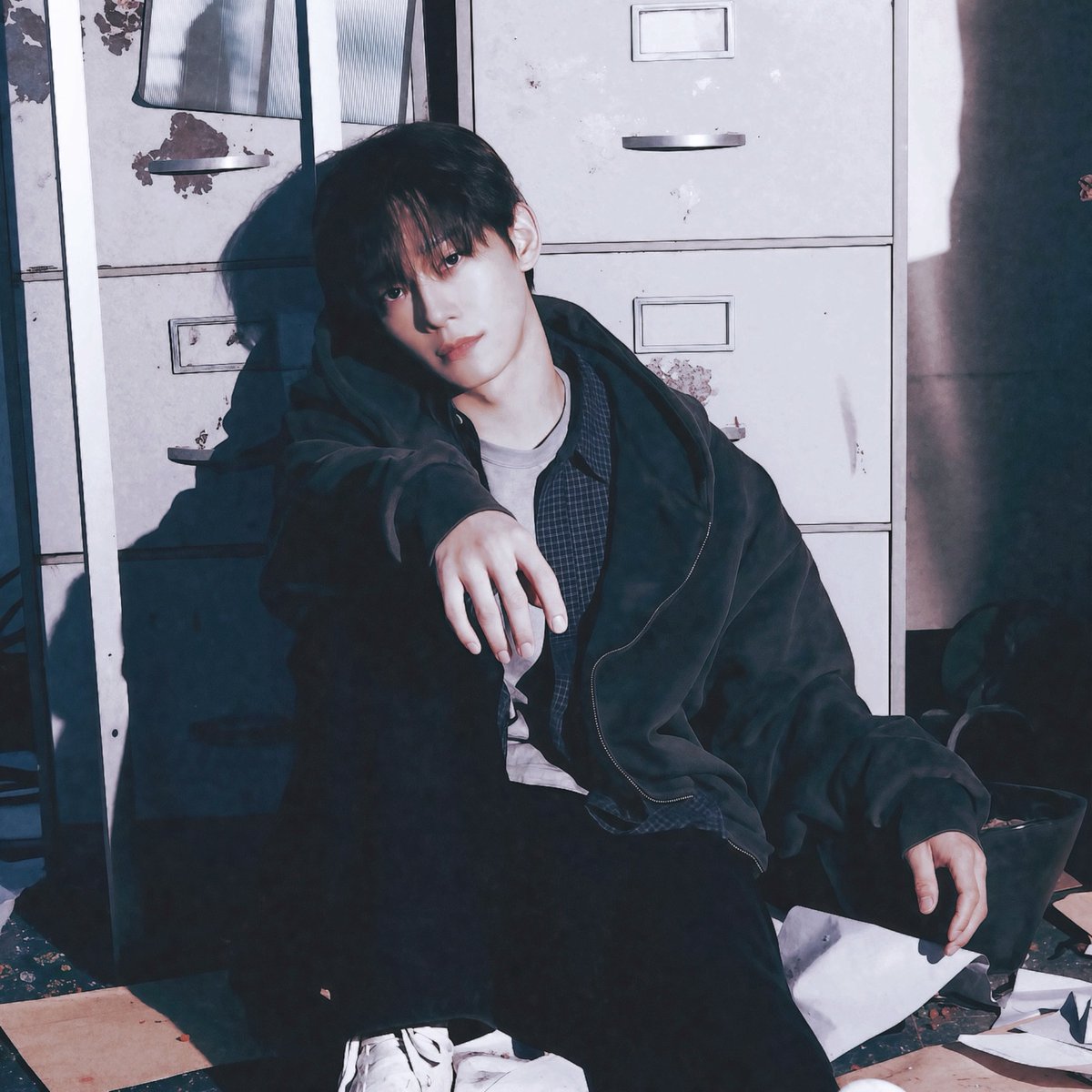 JD_negin's tweet photo. DROP THE TAGS 

Welcome to CHEN's 'Broken Party'
#첸_BrokenParty
#BrokenParty_발매된다 https://t.co/3WgFB1RrMg