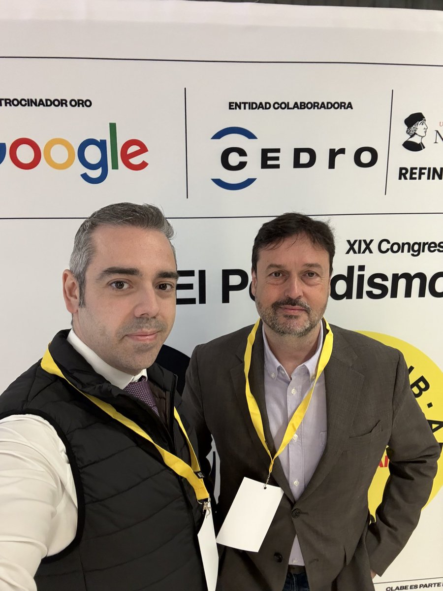 Santiago Calaforra 💙💛❤️ (@santicalaforra) on Twitter photo Hoy estamos representando a <a href="/AMDComVal/">AMDComVal</a> en el congreso de <a href="/clabe_editores/">CLABE • Asociación de Medios de Comunicación</a> para ver como va el #periodismoHacia2050
Esperamos que sea una jornada llena de éxitos para sus organizadores y que nosotros podamos establecer lazos con otras entidades del sector #XIXCongresoCLABE Hoy estamos representando a <a href="/AMDComVal/">AMDComVal</a> en el congreso de <a href="/clabe_editores/">CLABE • Asociación de Medios de Comunicación</a> para ver como va el #periodismoHacia2050
Esperamos que sea una jornada llena de éxitos para sus organizadores y que nosotros podamos establecer lazos con otras entidades del sector #XIXCongresoCLABE